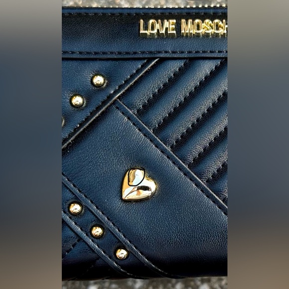 LOVE MOSCHINO!❤️Zip Around/ Black Faux Leather/Wallet w/gold hearts/studs - Picture 14 of 16